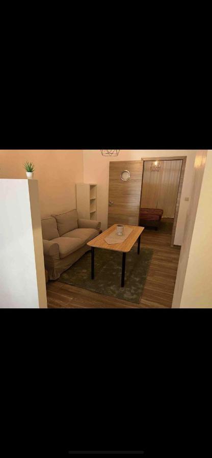 Sans Souci 1 Apartment Brussel Bagian luar foto
